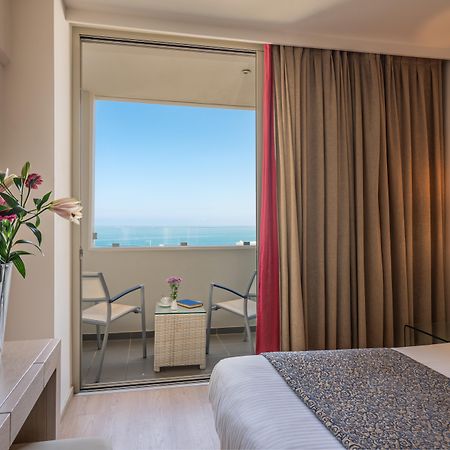 Kriti Beach Hotel Rethymno  Bagian luar foto