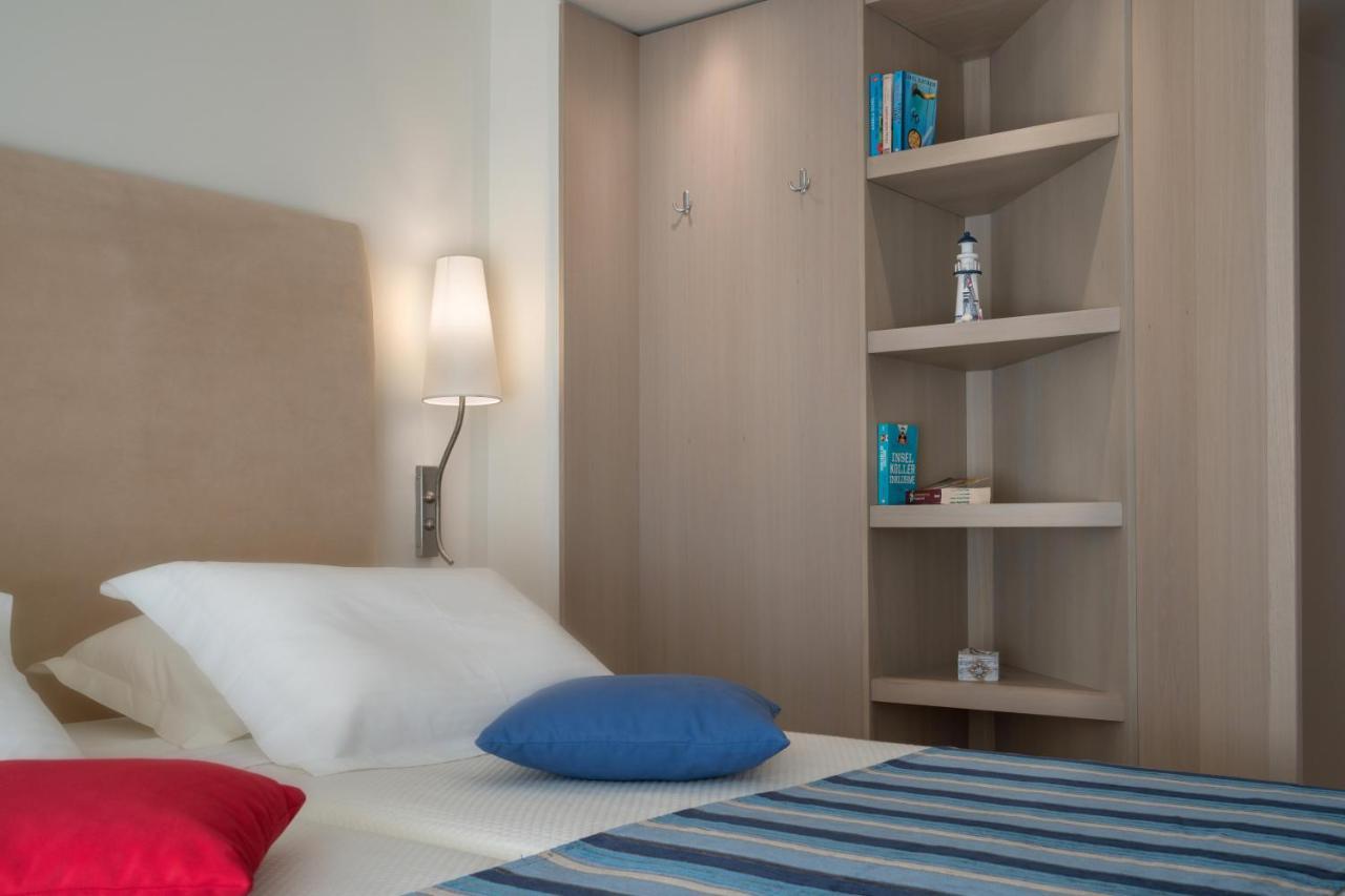 Kriti Beach Hotel Rethymno  Bagian luar foto