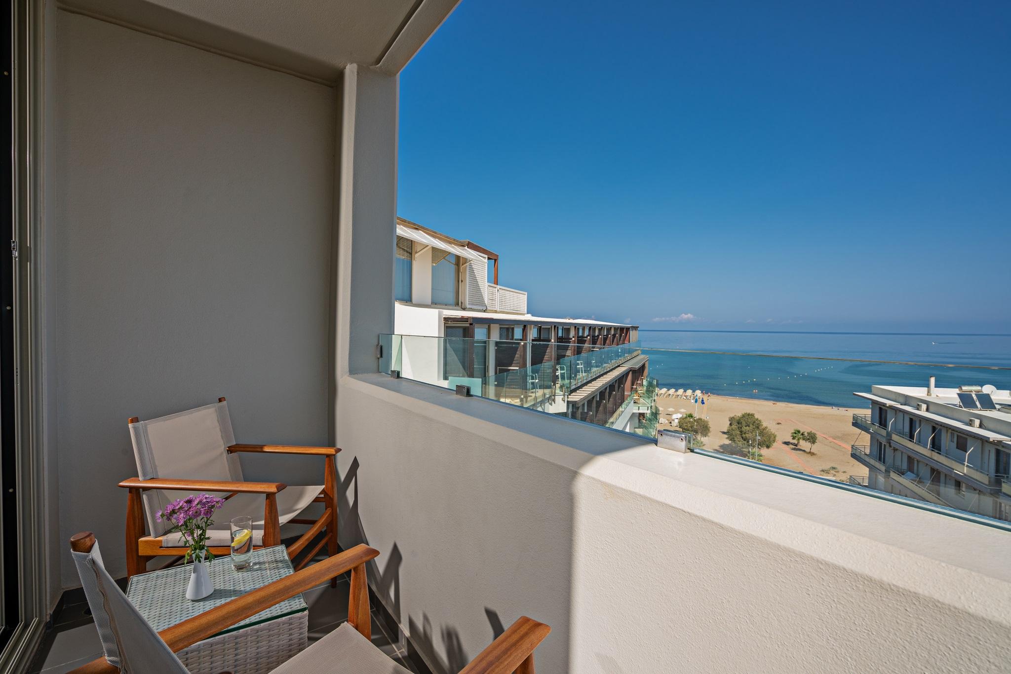 Kriti Beach Hotel Rethymno  Bagian luar foto