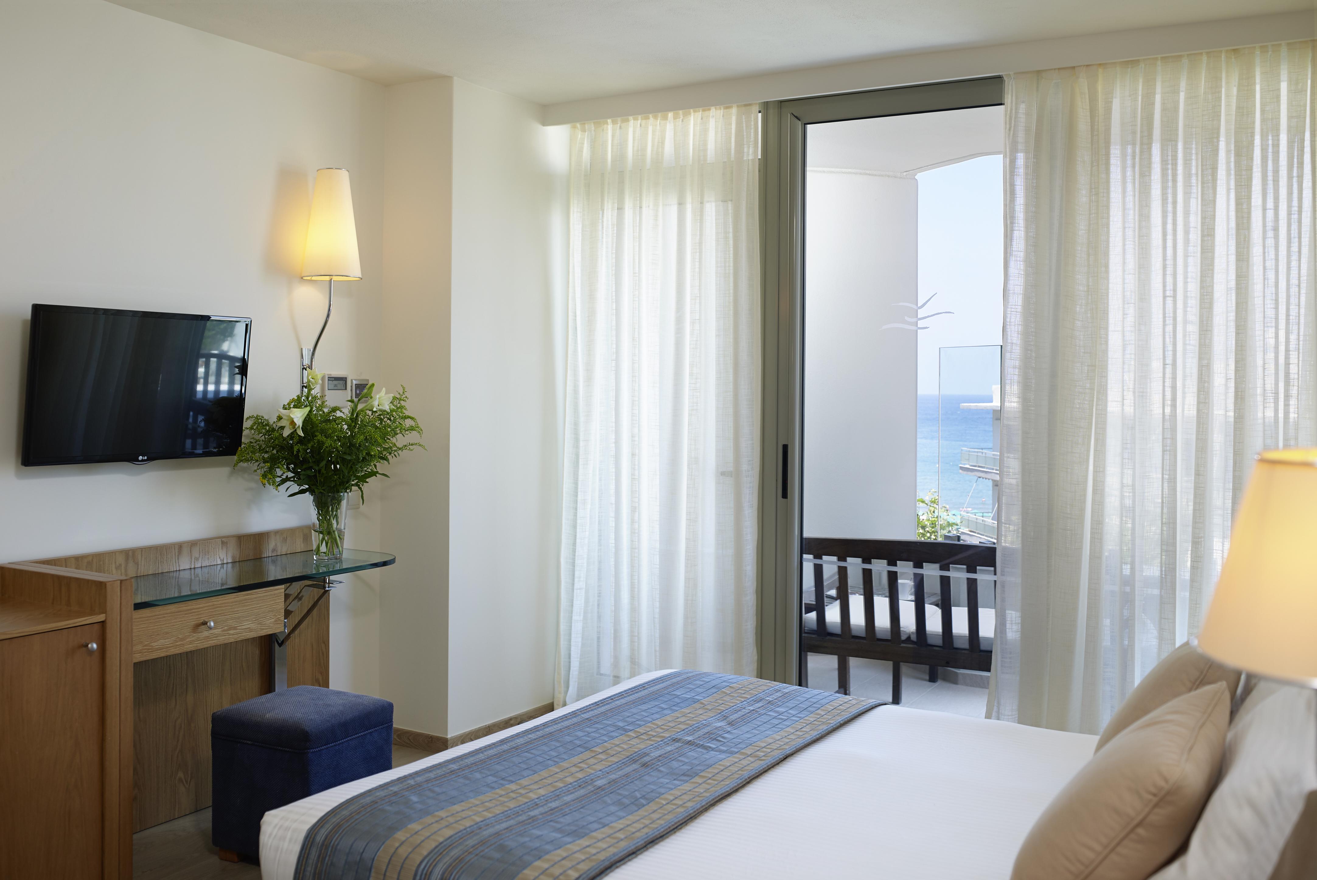 Kriti Beach Hotel Rethymno  Bagian luar foto