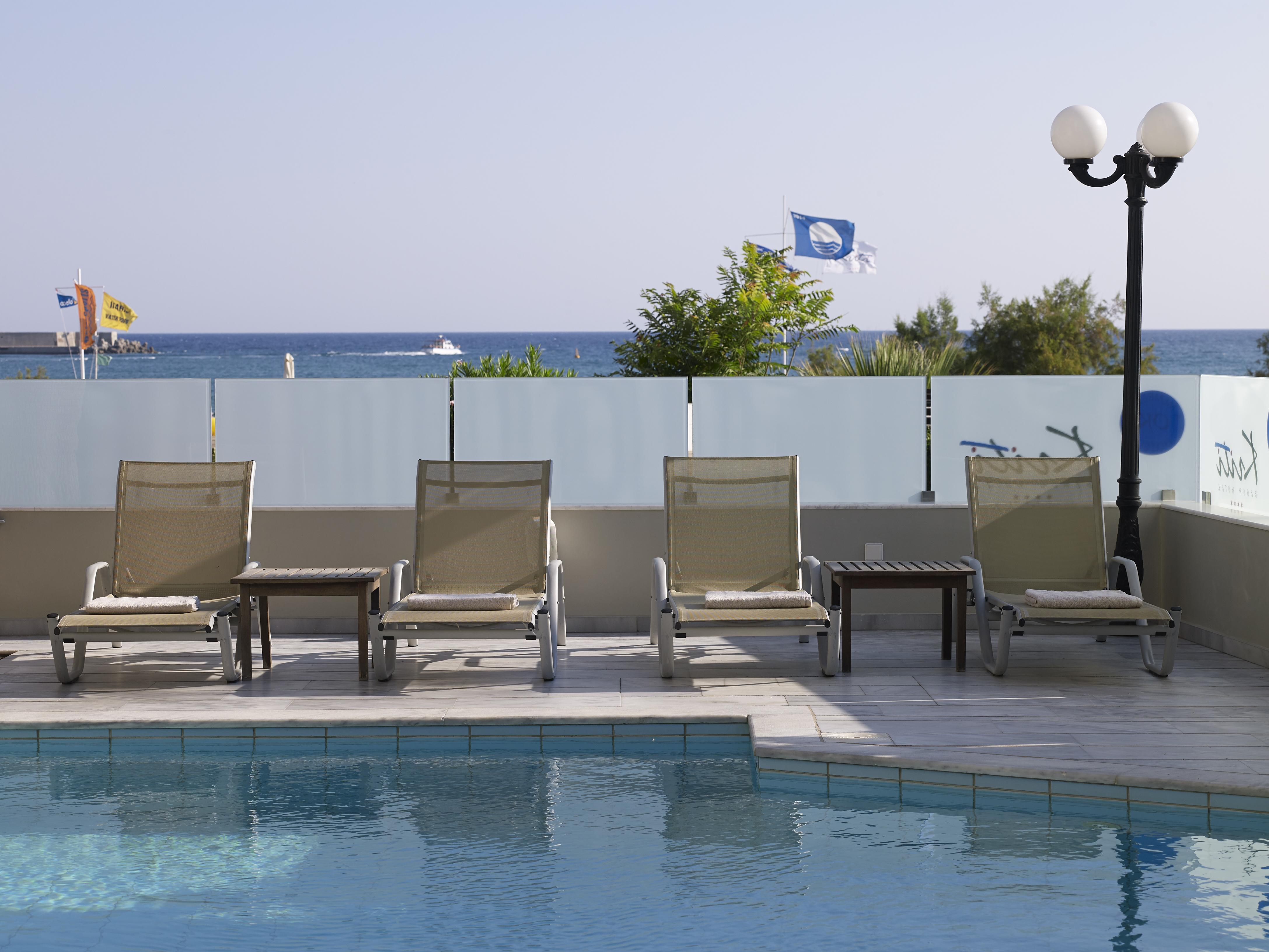 Kriti Beach Hotel Rethymno  Bagian luar foto